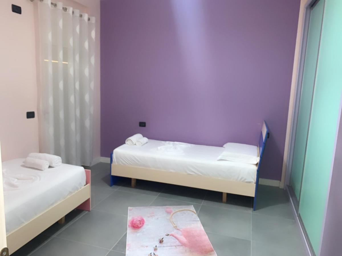 דירות Vlorë Apartament Dean מראה חיצוני תמונה